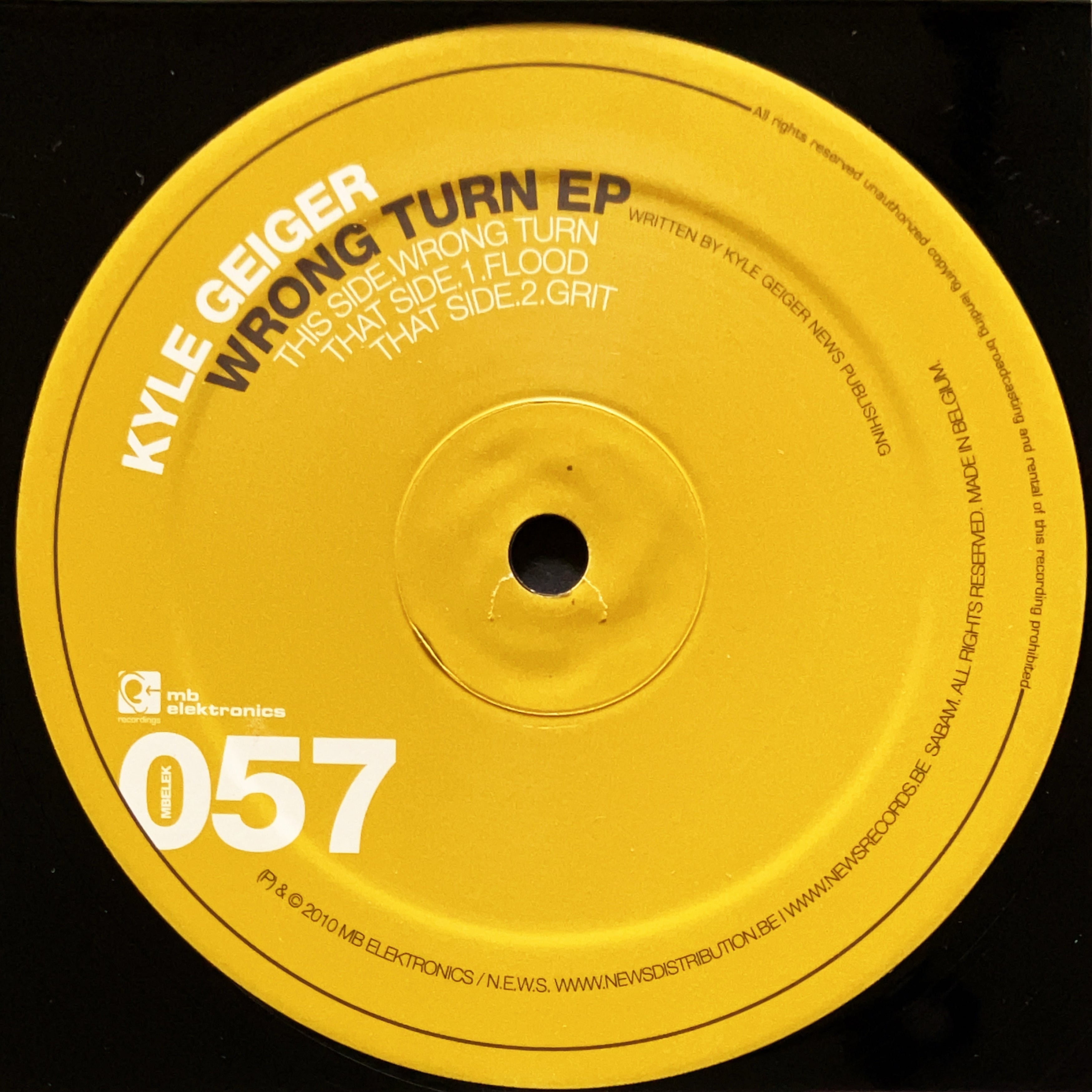 cpvinyl ￥3,300以上の購入で「送料無料」！ テクノ/ハウス/ミニマルの