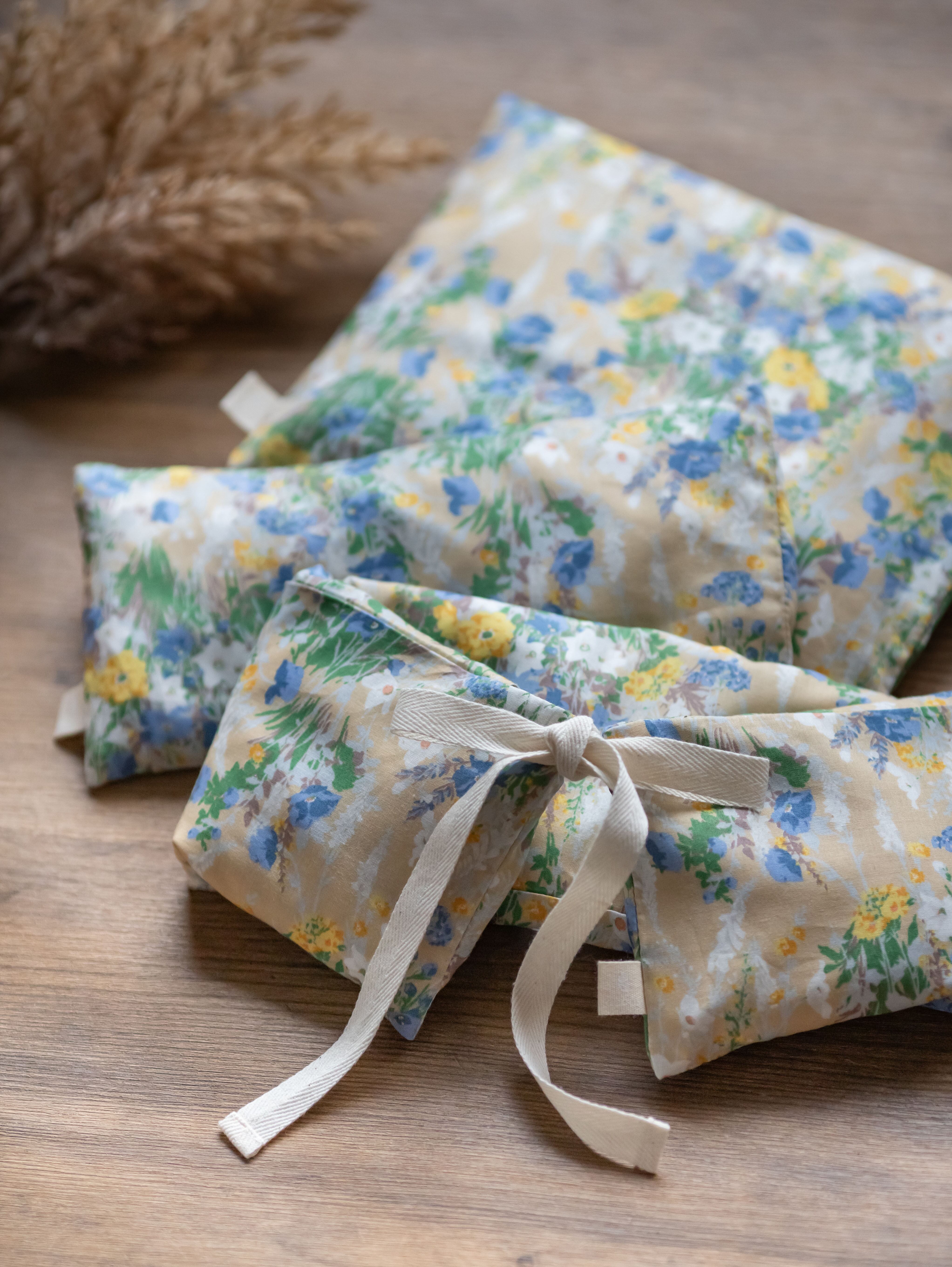 アイピロー》米ぬか玄米カイロ（選べるハーブ）Woodland Bloom カバー