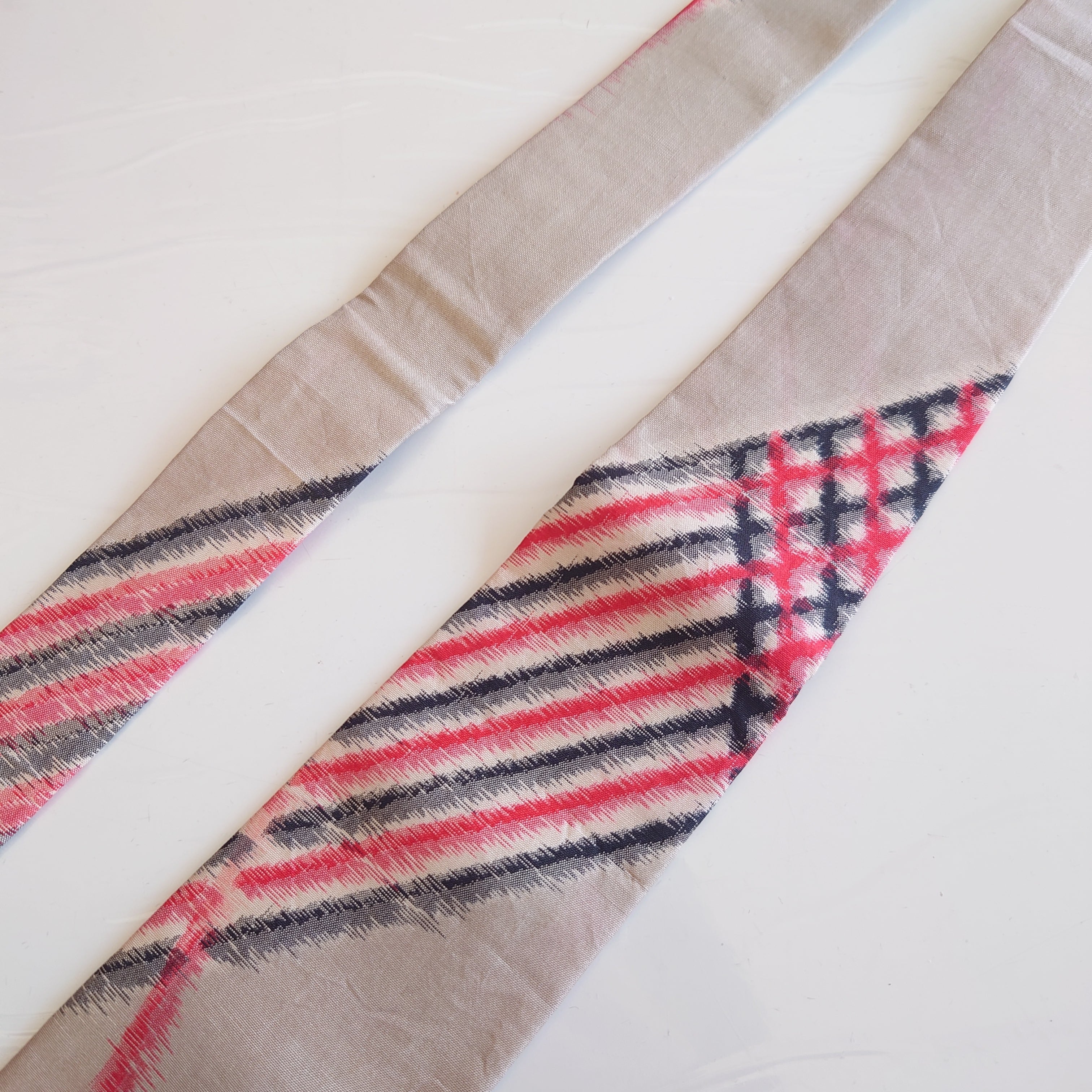 ネクタイ tie 和柄 Japanese フォーマル カジュアル マルチカラー ベージュ 着物リメイク kimono