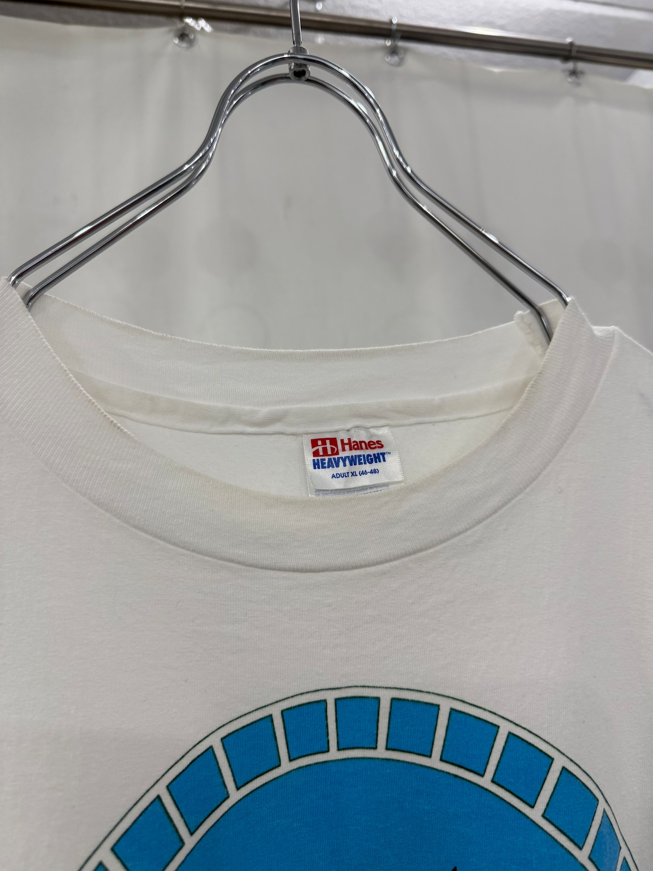 90's "Hanes" cat graphic T-shirt