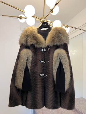 Main character《 即日発送 》