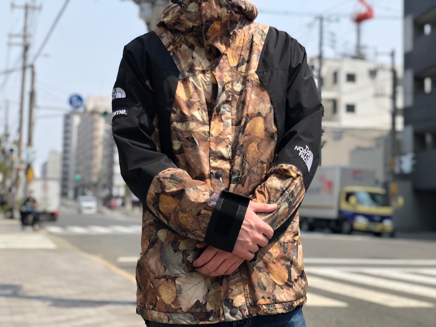 16AW Supreme Mountain Light Jacket 枯葉