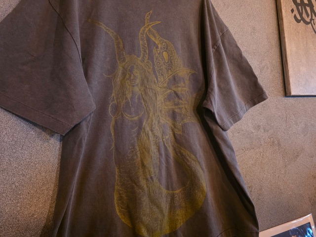 gravity ”type little mermaid” T-SHIRTS(Fade Gray)