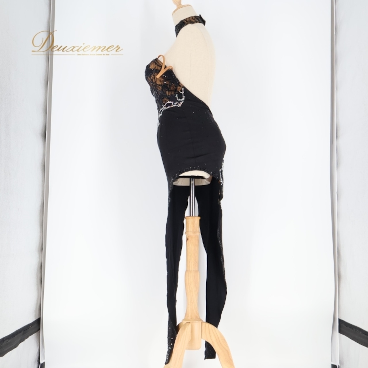 社交ダンス 衣装 ラテン ドレス ワンピース ラテンドレス レース デモ 競技 パーティ 発表会 上品 高級感 ブラック系 ストレッチ おしゃれ レディース エレガント 競技用 ドレスアップ パーティ フォーマル セクシー 軽やかバー パフォーマンス