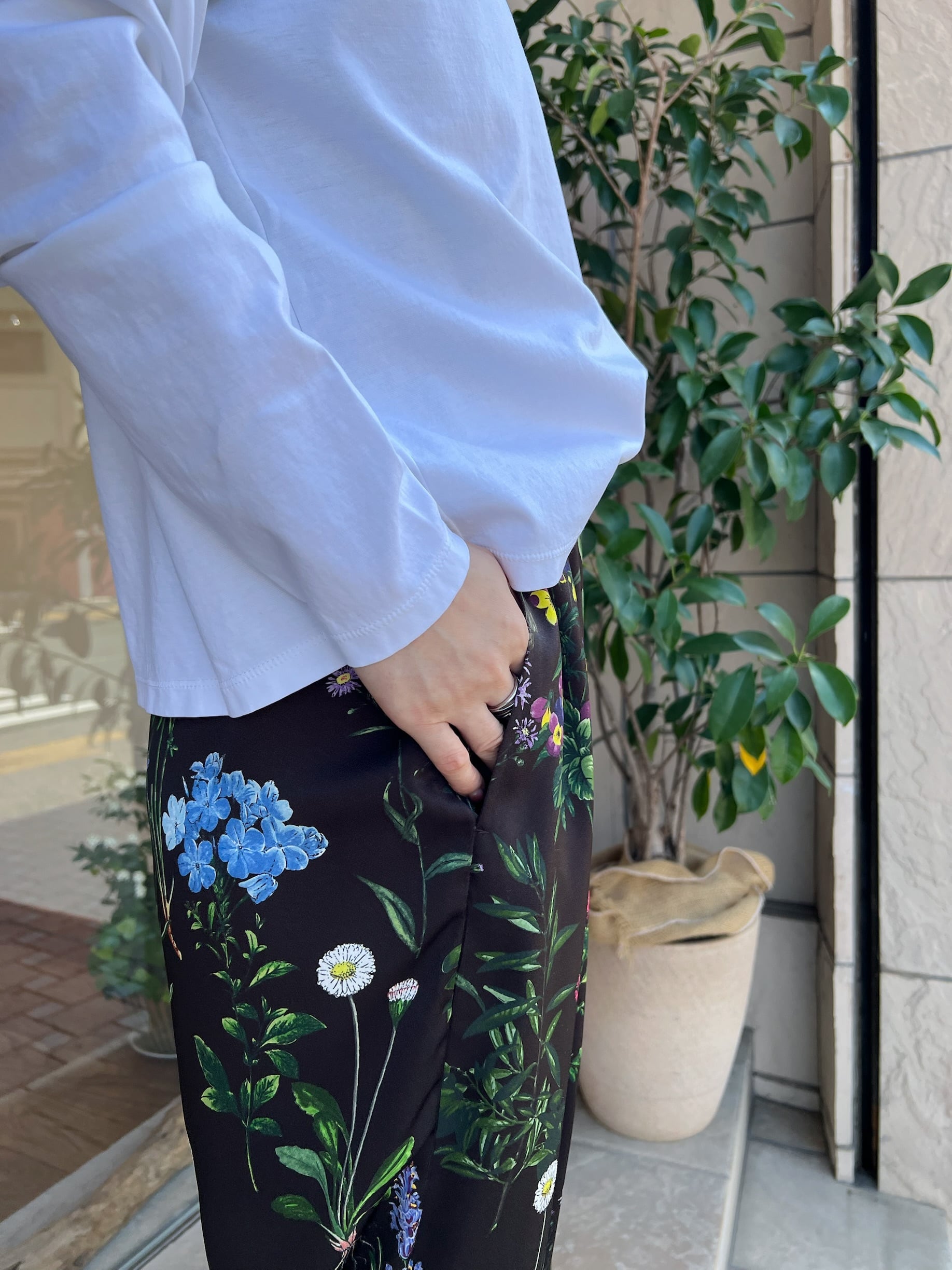 再入荷】TICCA / フラワープリントパンツ | anouk