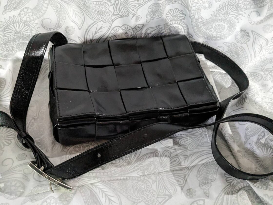 ボッテガヴェネタ BOTTEGA VENETA ショルダーバッグ カセット 