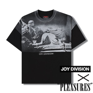 【PLEASURES/プレジャーズ×JOY DIVISION/ジョイ・ディヴィジョン】ATROCITY TEE Tシャツ / BLACK / 12257