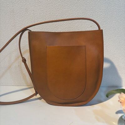 新色入荷!ポケットショルダーバッグ