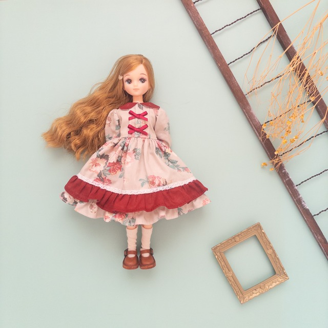 2段フリルワンピース(長袖モダン赤リボン)リカちゃんネオブライス