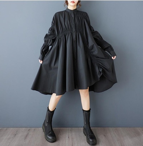 新品 プリーツ シャツワンピース 黒 レトロ ゆったり ミディ丈　秋冬　長袖