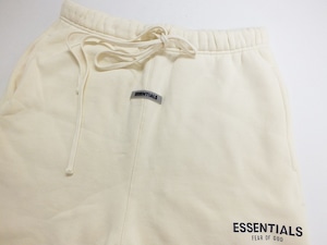 ESSENTIALSエッセンシャルズリフレクターロゴスウェットハーフパンツ￥21000＋tax