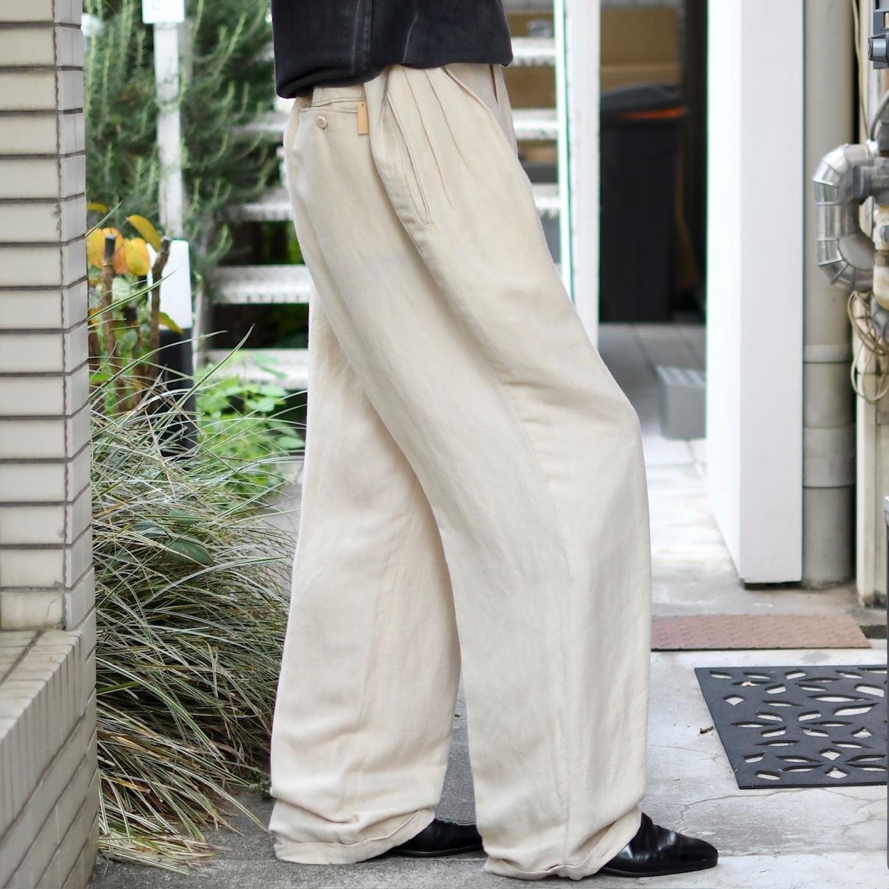 LOUIS RAPHAEL rayon linen 3tuck wide slacks