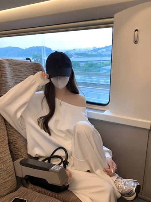 2024 秋冬 韓国 かわいい レディース 無地 普段使い長袖トップスレトロセットアップ_白パーカーブルサイズ丈春カジュアルスポーツファッション系通学学生袖お出かけアップシルエット上下羽織り