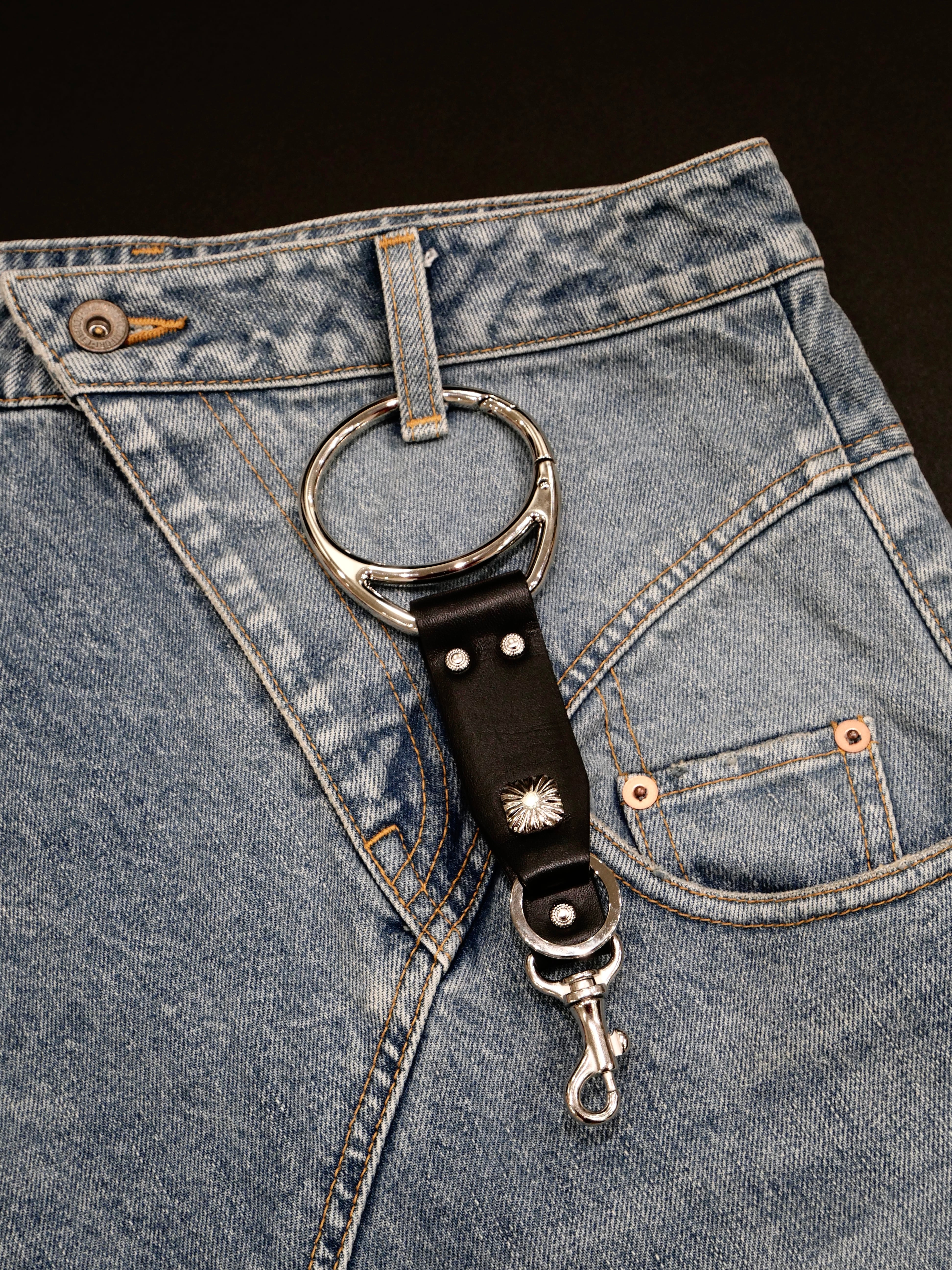 TOGA TOO LEATHER KEY RING | CONSTRUCT1