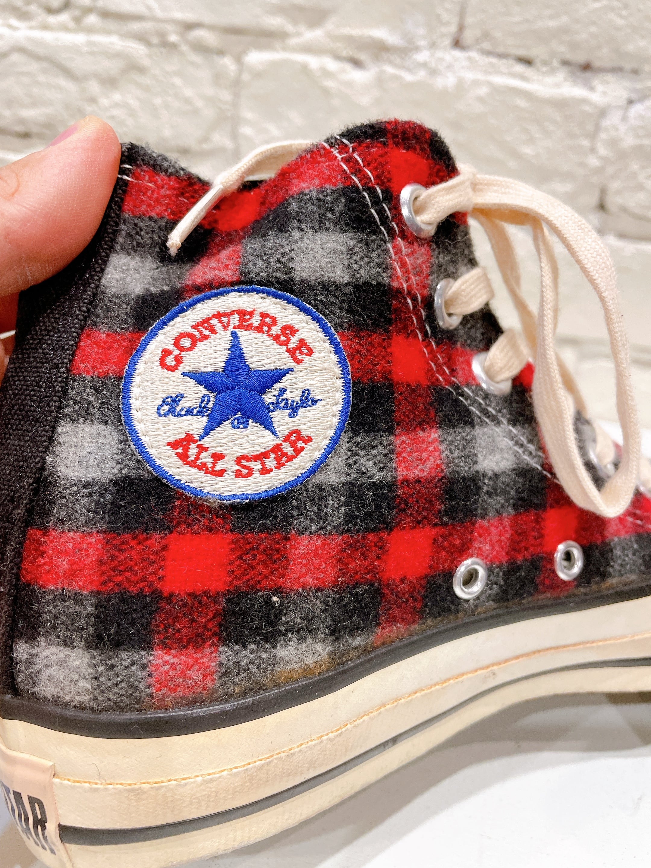 90年代 CONVERSE ALL STAR ハイカット USA製 | Used & Vintage Clothing 『Lanp by VALON』 powered by BASE 90年代 CONVERSE ALL STAR ハイカット USA製 | Used & Vintage Clothing 『Lanp by VALON』 powered by BASE