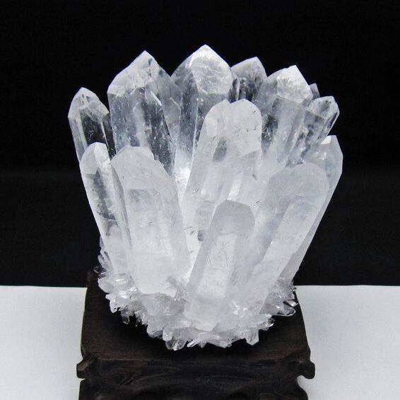 水晶 クラスター 水晶 原石 台座付属 一点物 おまかせ便 182-8640