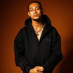 ESSENTIAL LOGO PREMIUM ZIP HOODIE