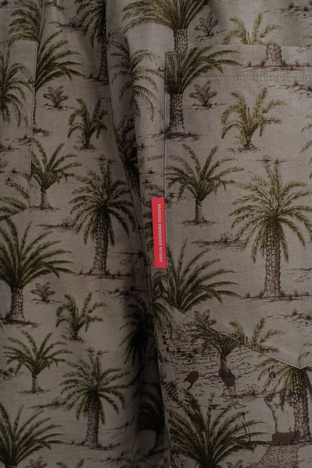 ABELIA EDWARD GOUCHA】ECHO SHORTS | puzzle
