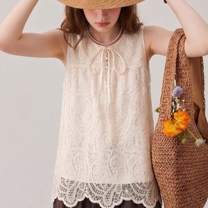 lace ribbon sleeveless blouse