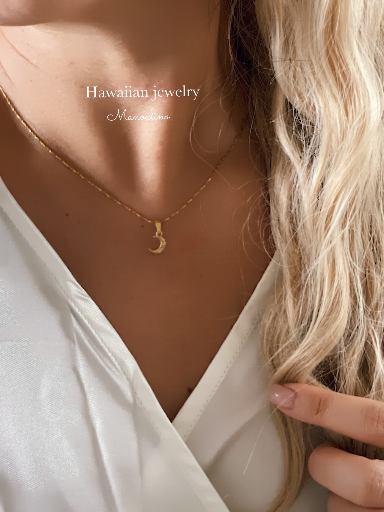 Mahina moon necklace Hawaiianjewelry (ハワイアンジュエリー月ネックレス)