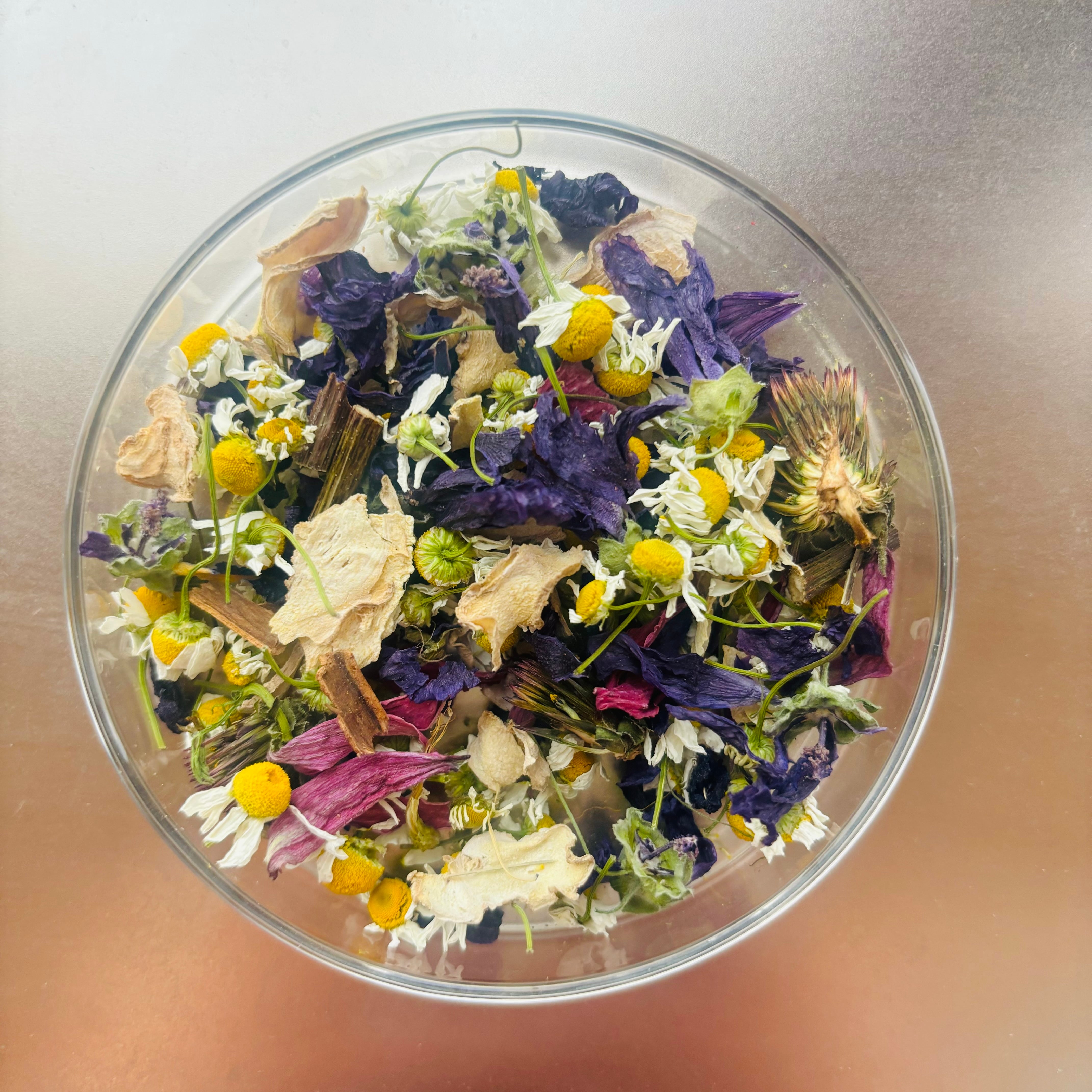 ITOSHIKI 自然栽培ハーブティー 朔 SAKU | ITOSHIKI