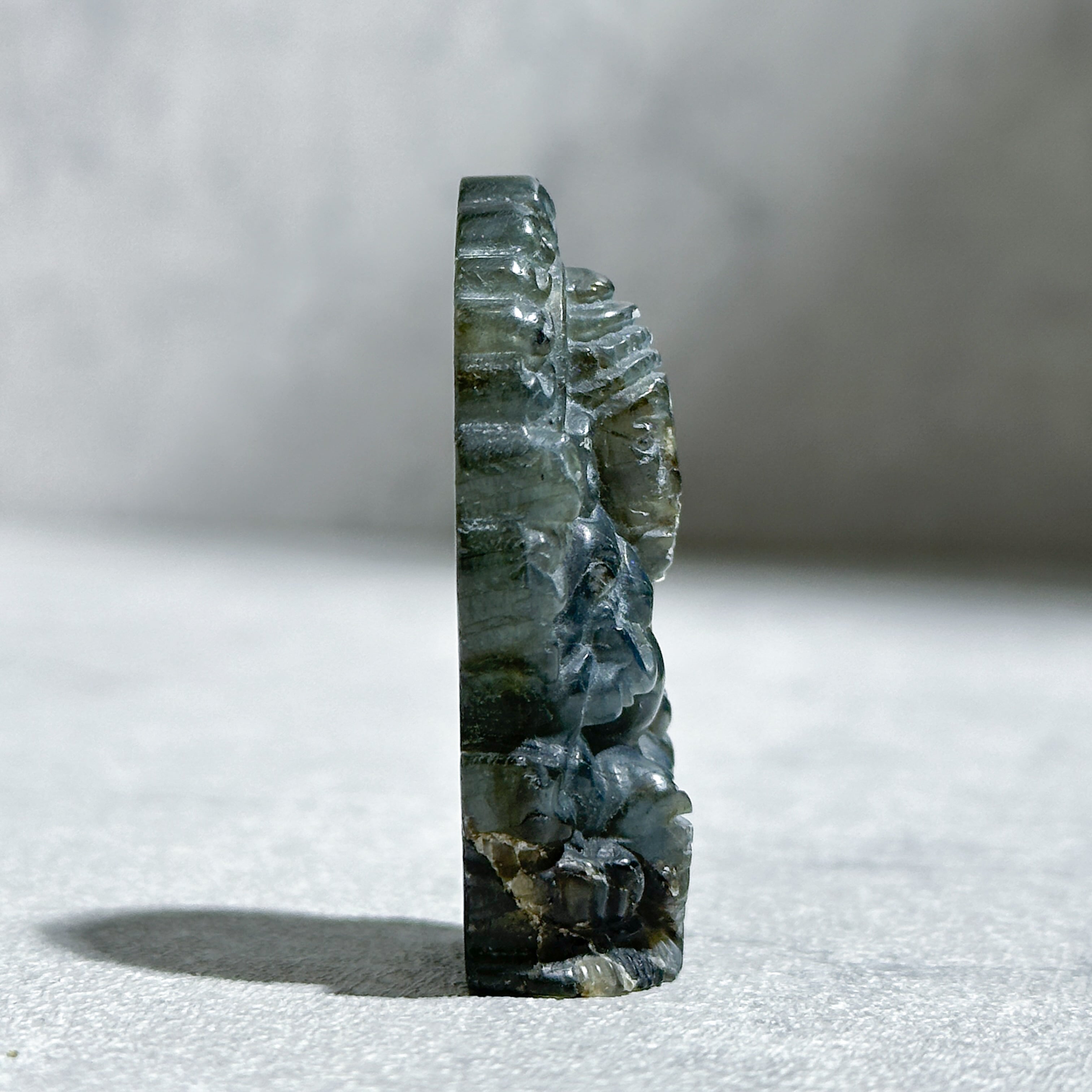 ラブラドライト　ガネーシャ　インド ラブラドライト ガネーシャ インド ラブラドライトガネーシャインド