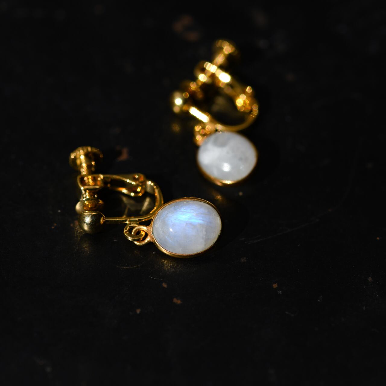 ムーンストーン 天然石 ピアス / イヤリング (選択可能) 金属