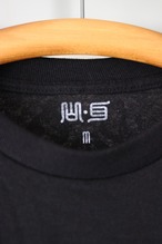 「山の耳 x SHUNSUKE」 Long Sleeve Tee (Black)