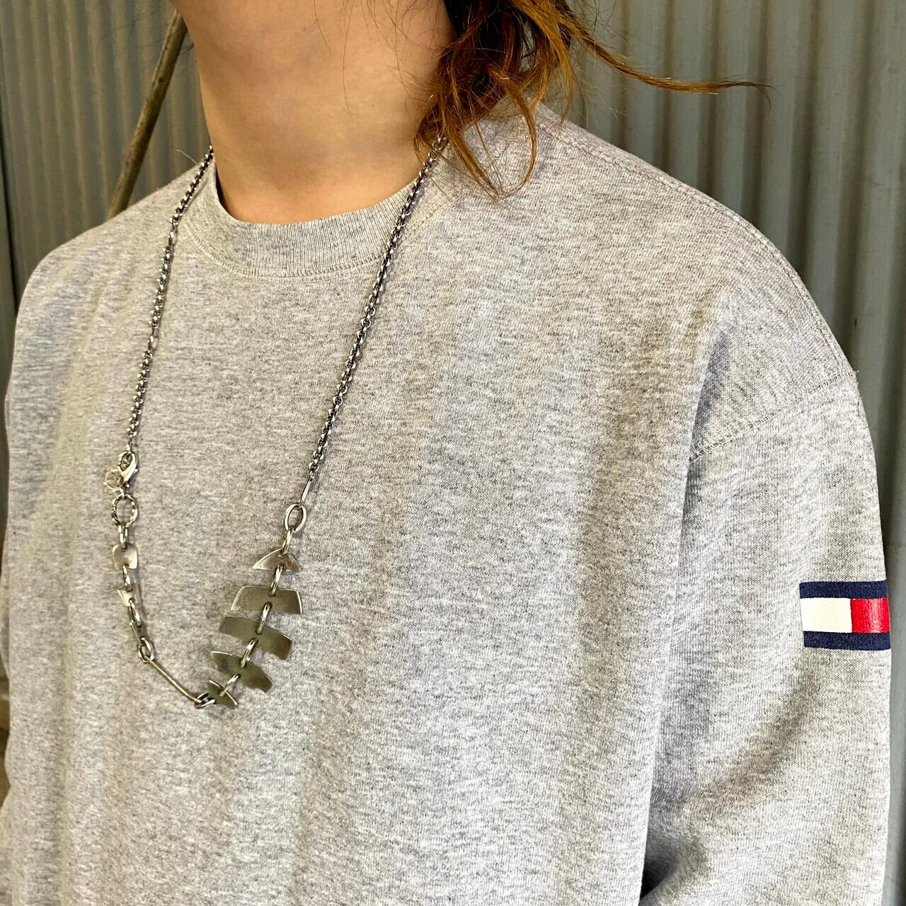 90年代 TOMMY HILFIGER トミーヒルフィガー ビッグロゴ 巻きプリント  