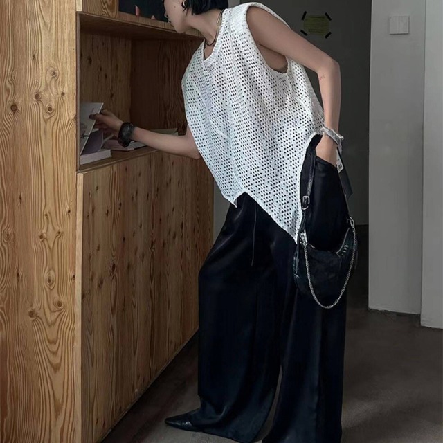 mesh asymmetrical top with shoulder pads L0593