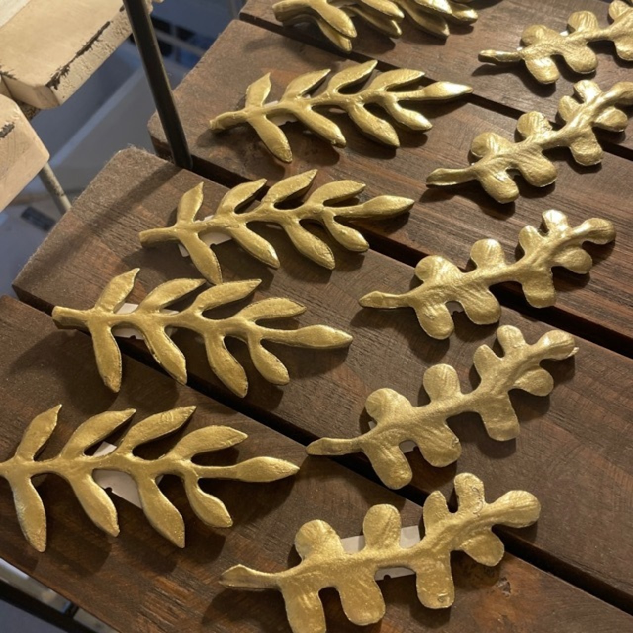 Aluminum Plant Chopstick Rest Oregano Gold / アルミプランツハシオキ オレガノゴールド 箸置き 植物 ゴールド エレガント 上品 かわいい ギフト プレゼント キッチン雑貨