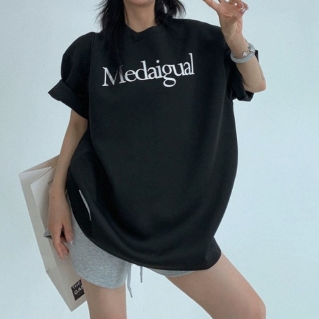 Simple Casual Niche Design Short sleeve Tshirt 125352