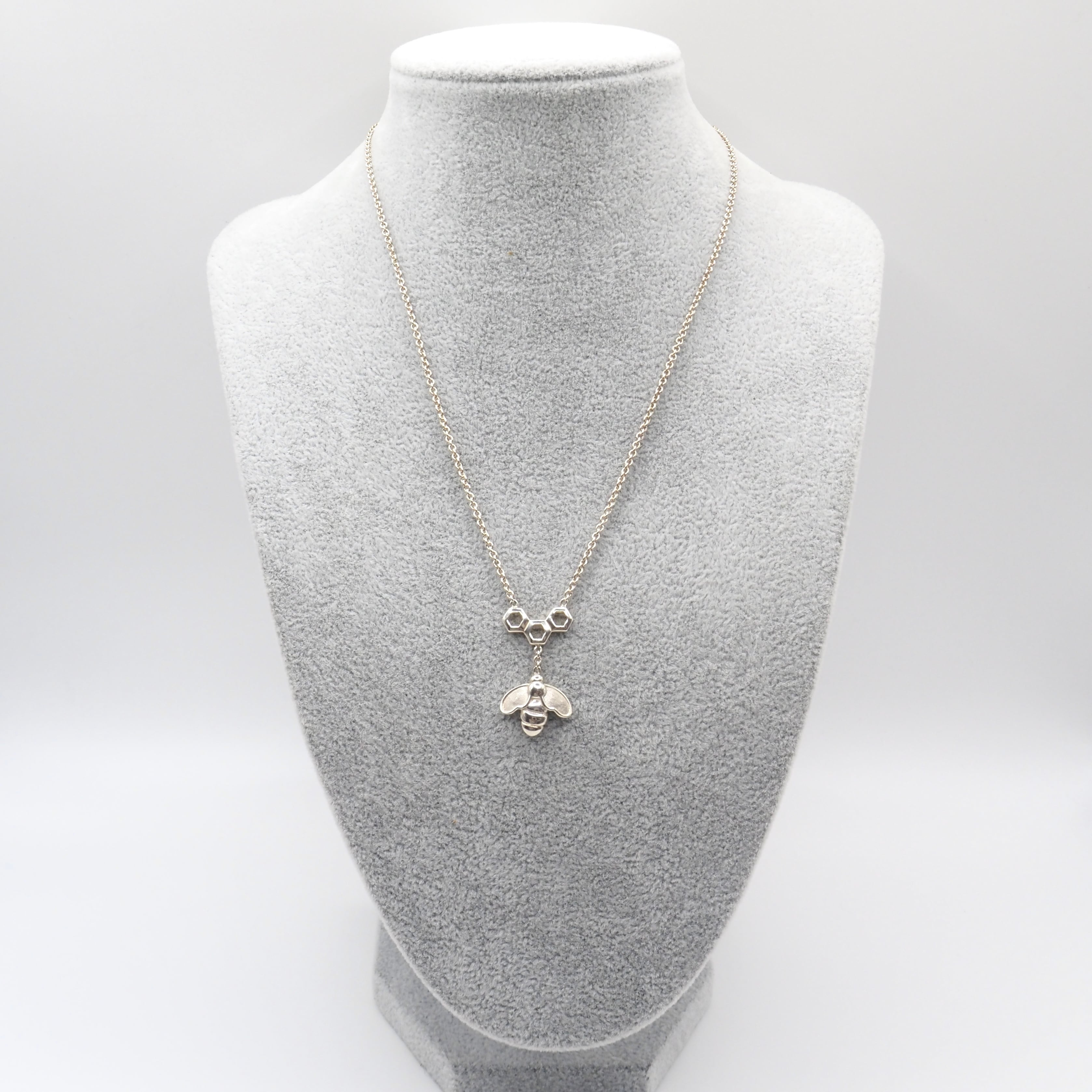 Tiffany & Co. シルバー ネックレス【美品】 Tiffany&Co. 蜂 ネックレス ティファニー シルバー 保存袋付き | 2122TOKYO