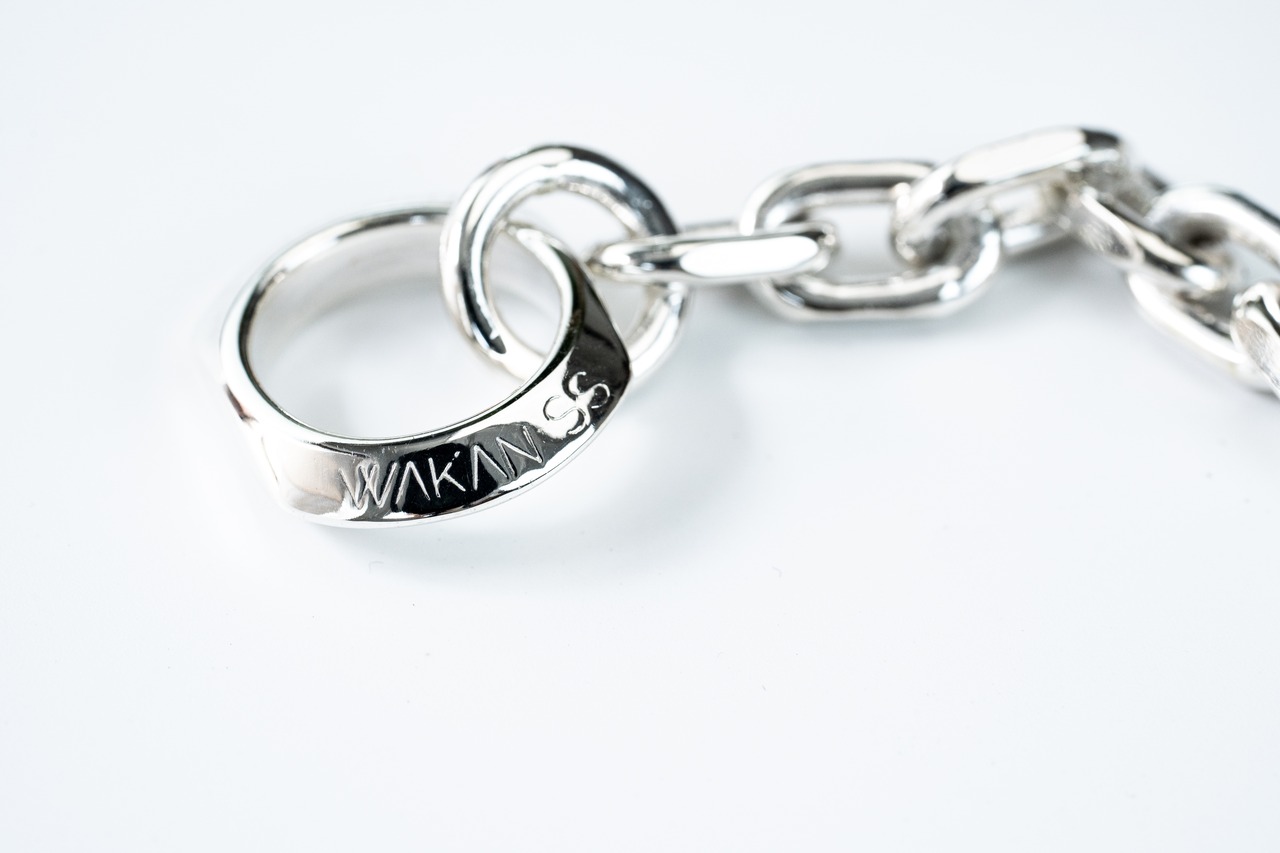 BN-053 Triangle bar bracelet
