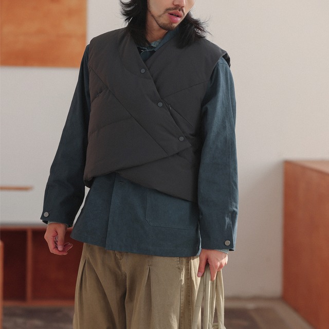 クロスレイヤー ダウンベスト　 K5501