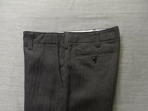 factory herringbone pants / darkgrey