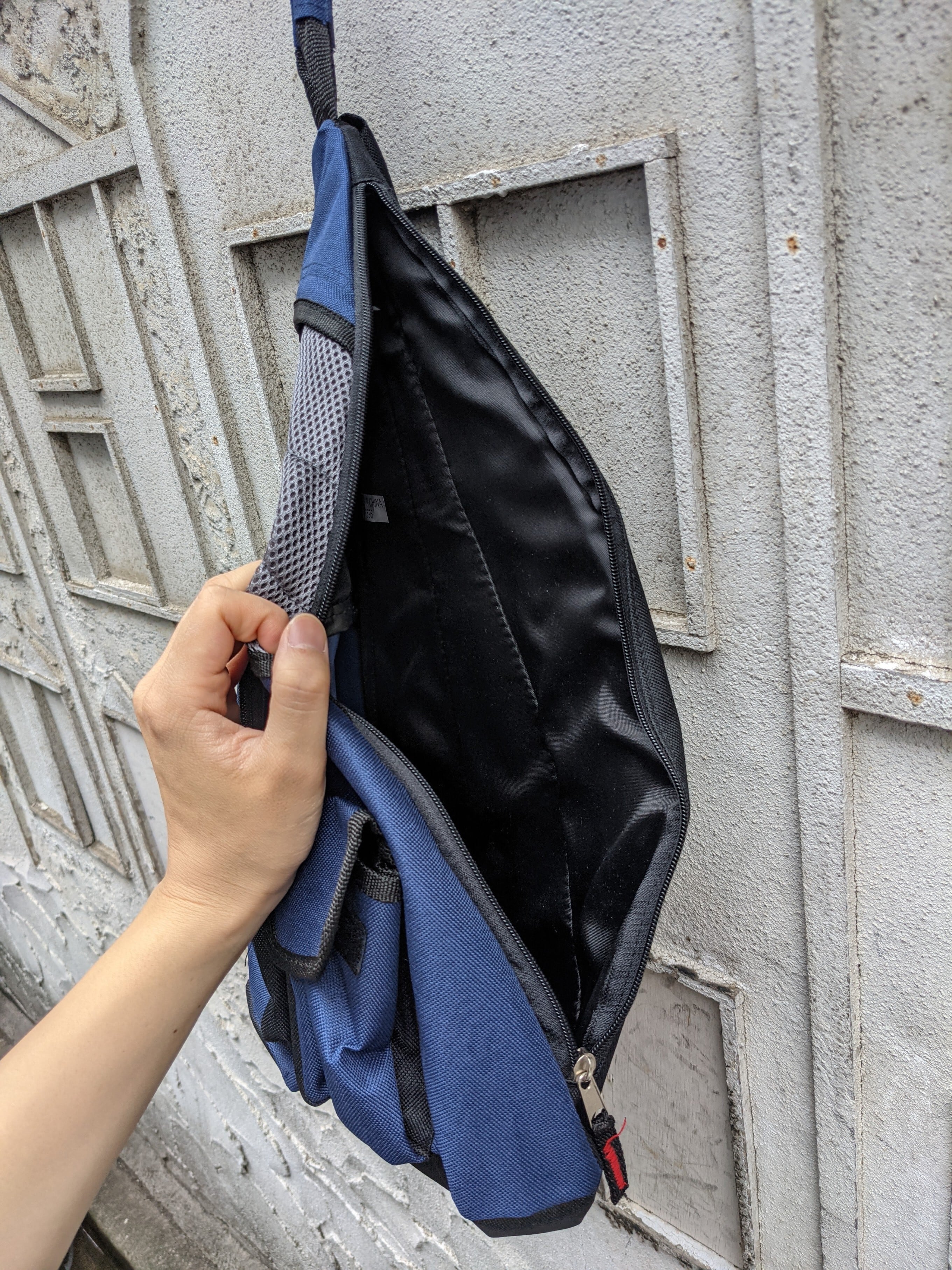 "HIGH TRAILS EQUIPMENT" backpack 深緑オンライン