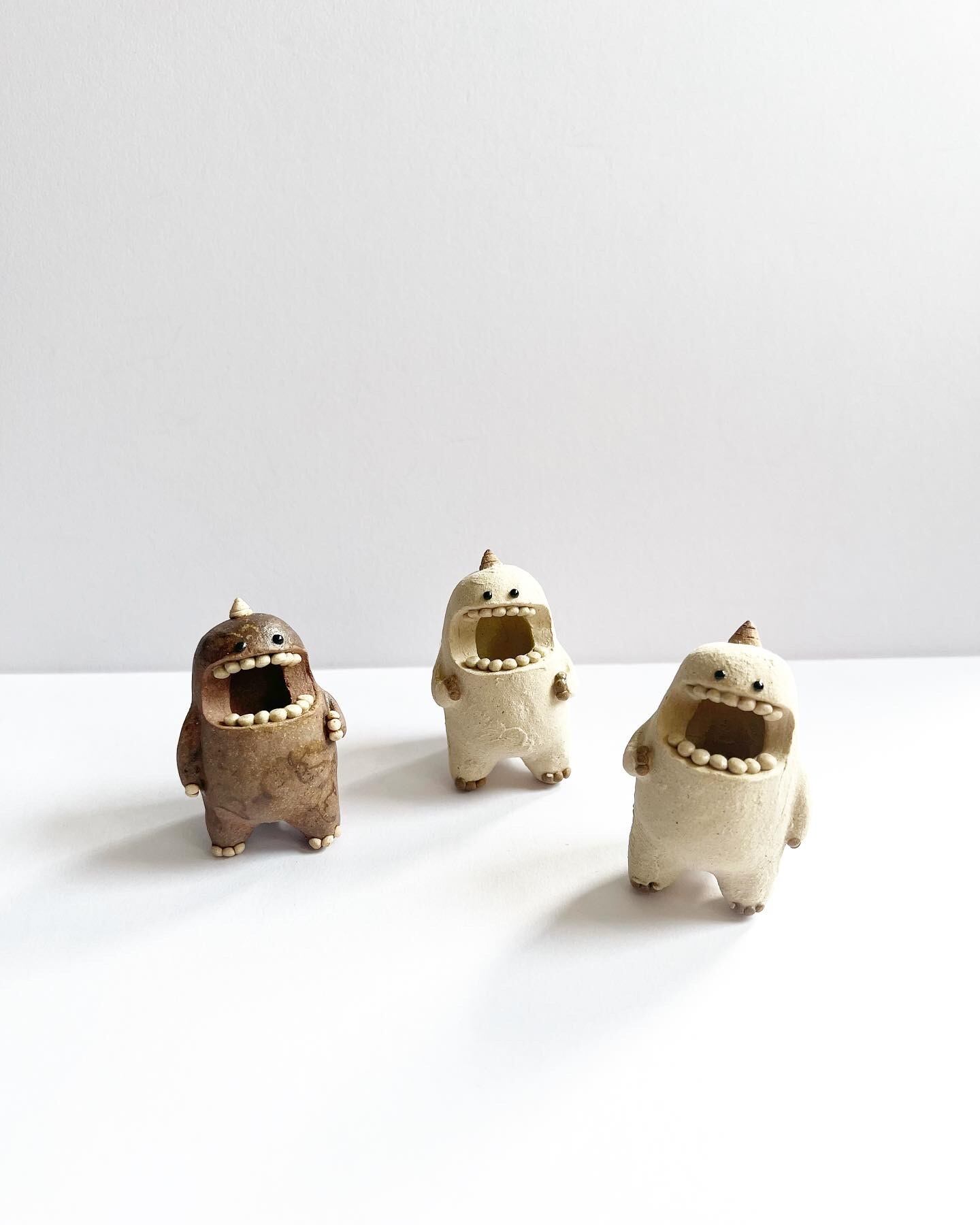 松本良太 陶器 つのぞーオブジェ 3 | teshigotoya ねむの木の豆