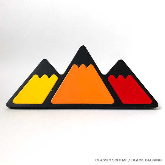 【 TacoVinyl 】 Mountain Grille Badge