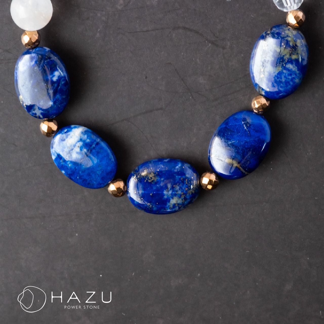 未来を照らす夜空の月［ラピスラズリ／ムーンストーン／水晶／ヘマタイト］