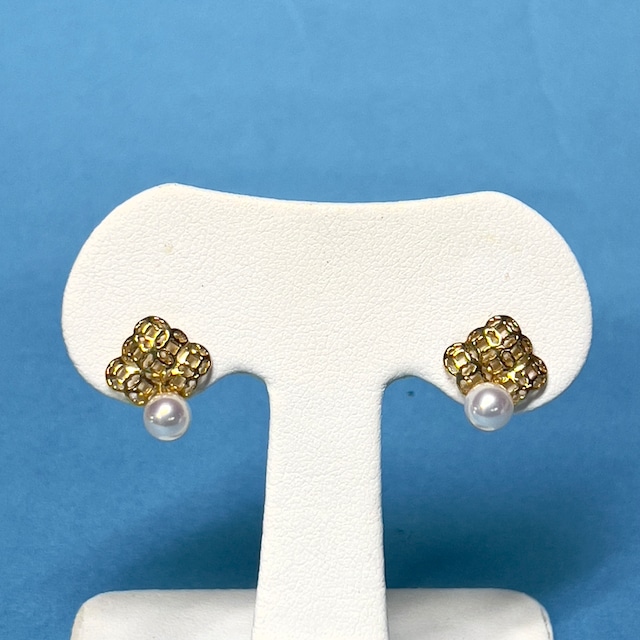 K18 Akoya Pearl Earrings 1