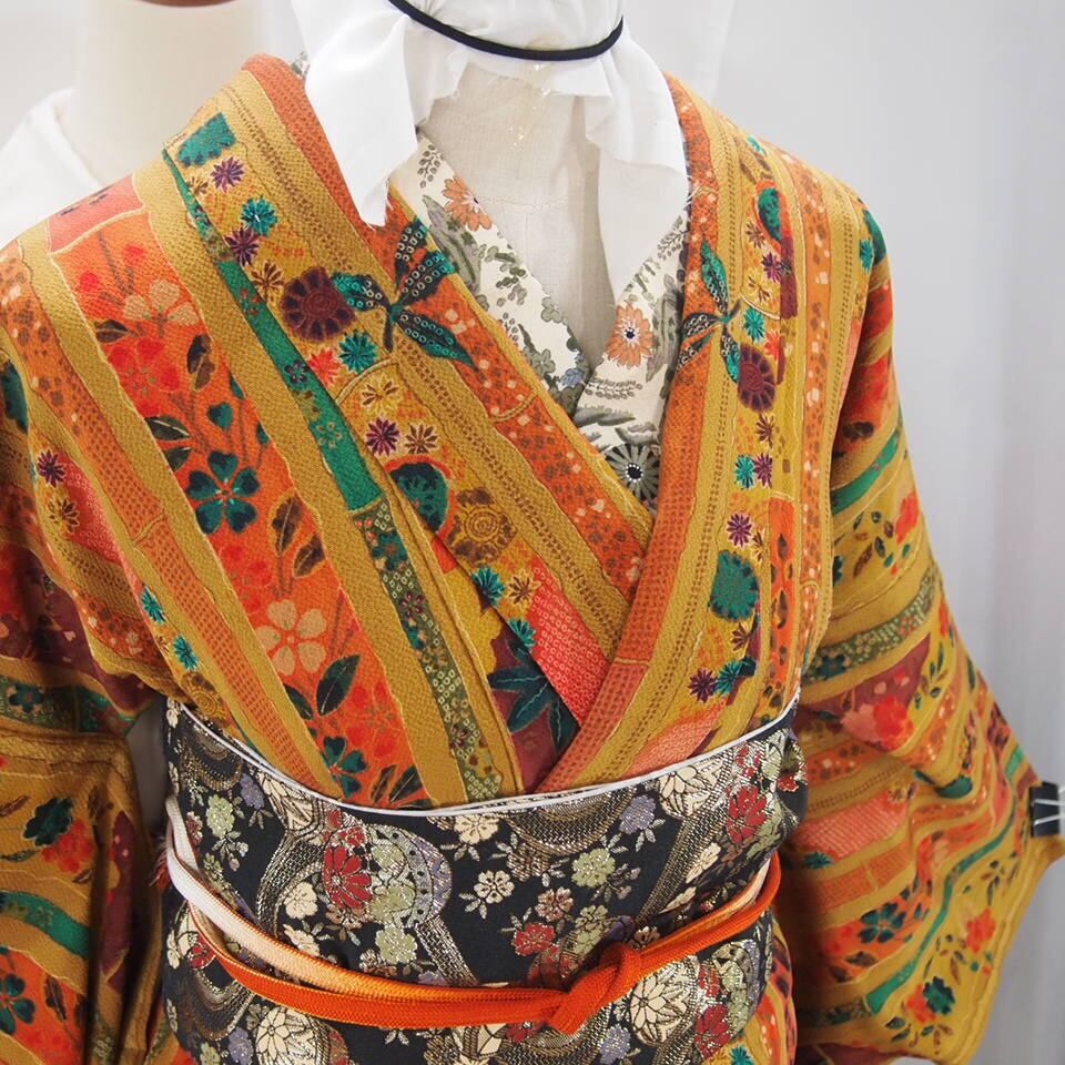 小紋】鬱金色に竹に百花模様の着物 | ひふみ屋