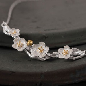 梅の花のペンダント　SILVER　0234