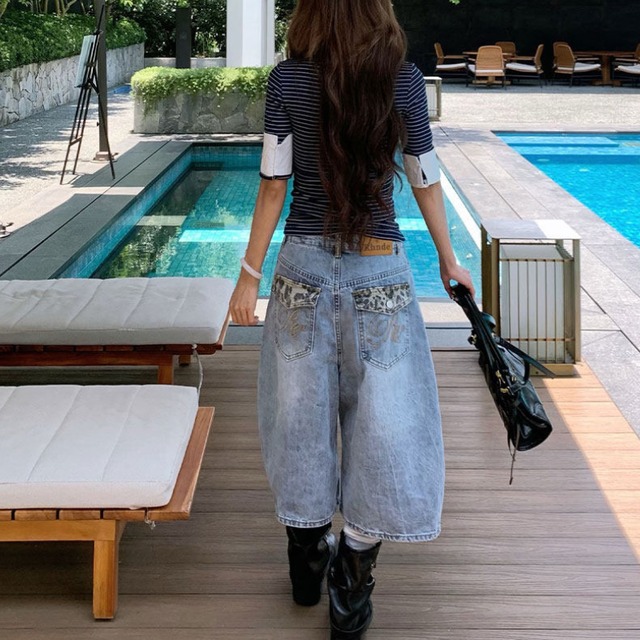 leopard-accented cropped denim　レオパードポイントクロップドデニム　J2076