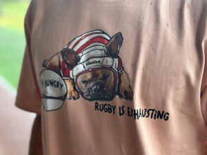 RUGBY FRENCH BULLDOG Tシャツ ダスティピンク