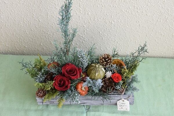 プリザーブドフラワーのクリスマスアレンジ パラレル | Pay ID