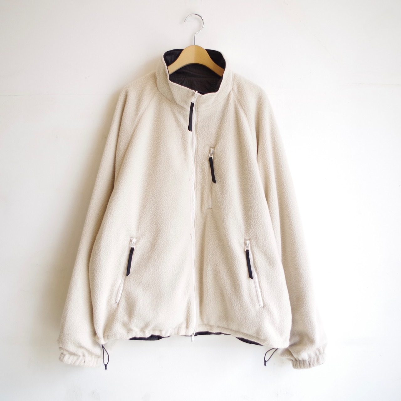 meanswhile   Reversible Fleece JKT  Off White