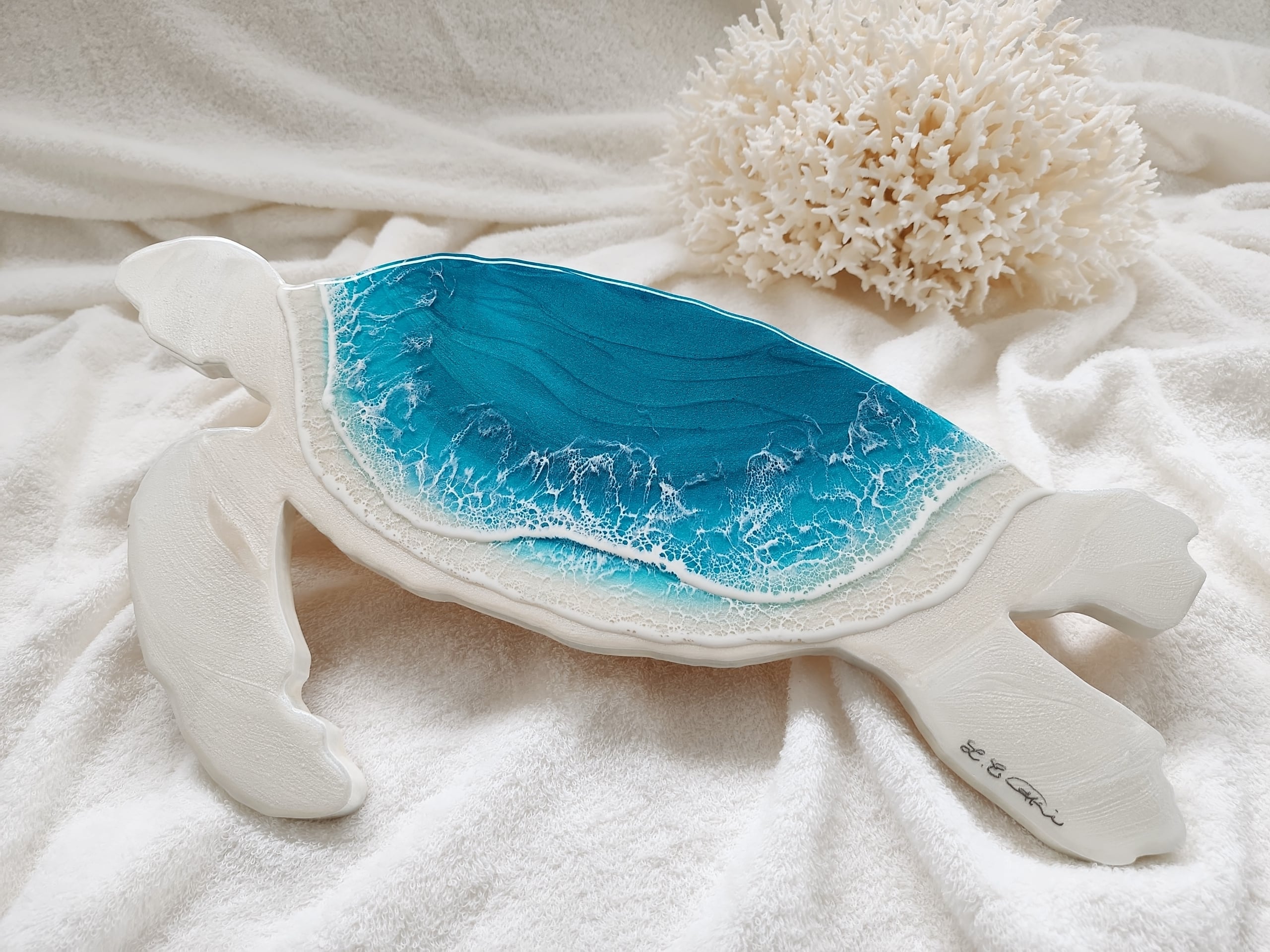 オーシャンアートパネル　ホヌパネル 132.オーシャンレジンアート ホヌ型パネル小サイズ | Leaf Edgez