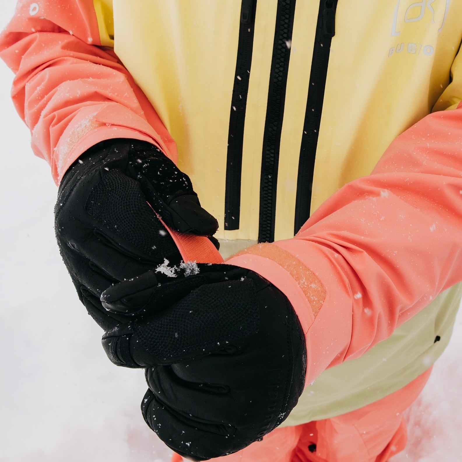 21-22 AKグローブ GORE TEX Guide Glove- 