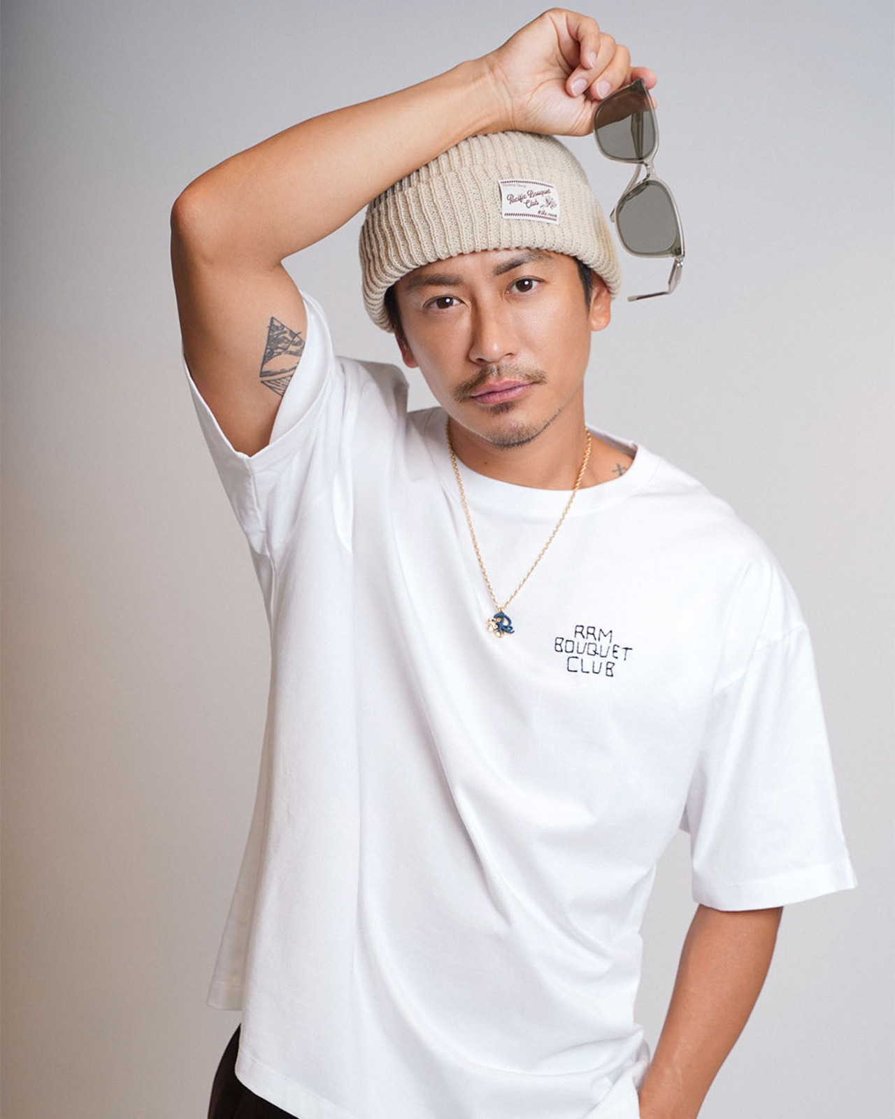 【#Re:room】RRM STITCH EMBROIDERY T-SHIRTS［REC901］